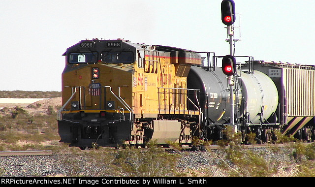 EB Manifest Frt at Erie NV W-Pshr -115